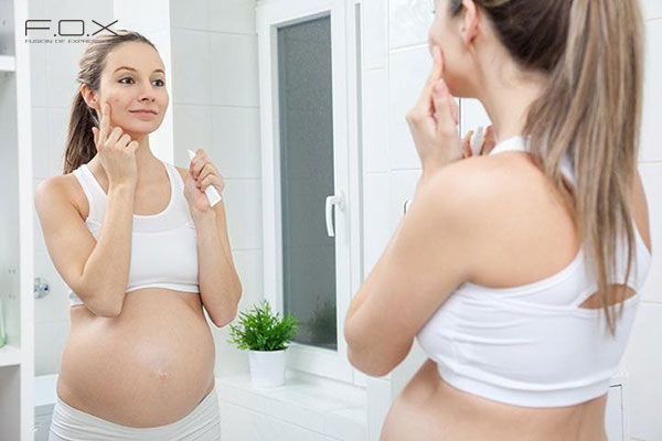Nên hay không nên sử dụng các sản phẩm skincare trong thai kỳ?