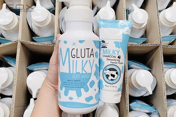 Sữa tắm làm trắng da Milky Gluta của Thái Lan