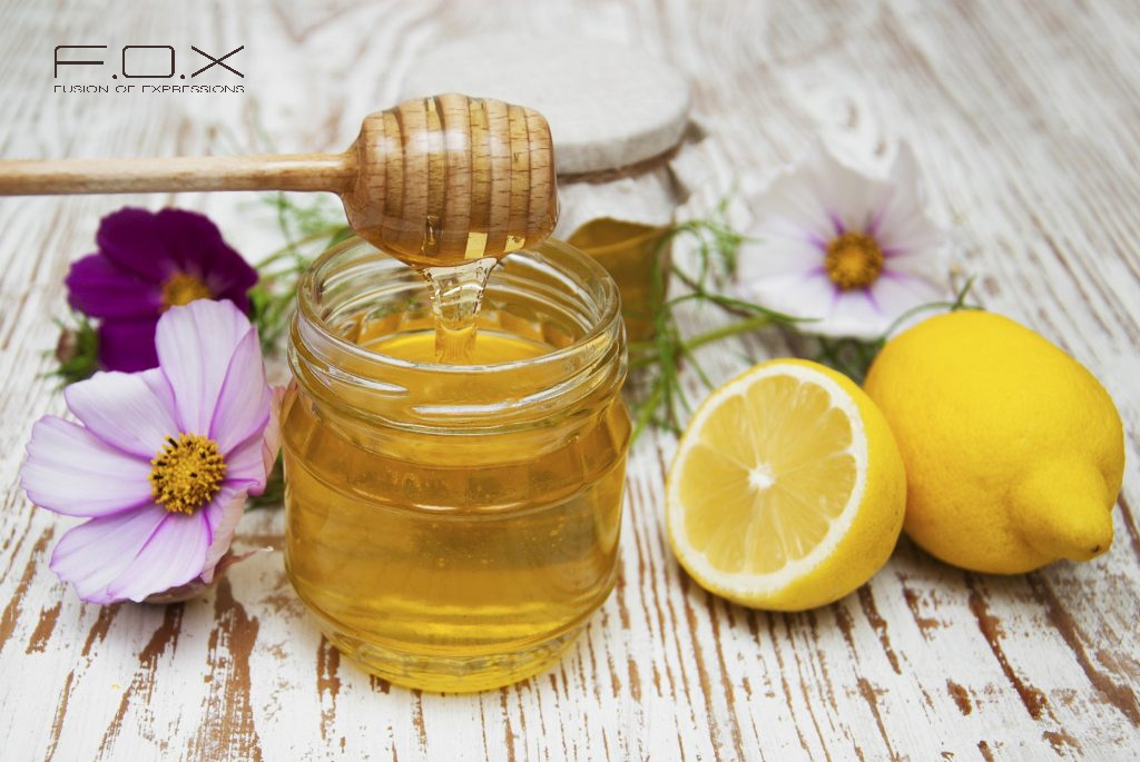 Cách làm son dưỡng môi trị thâm mật ong và chanh